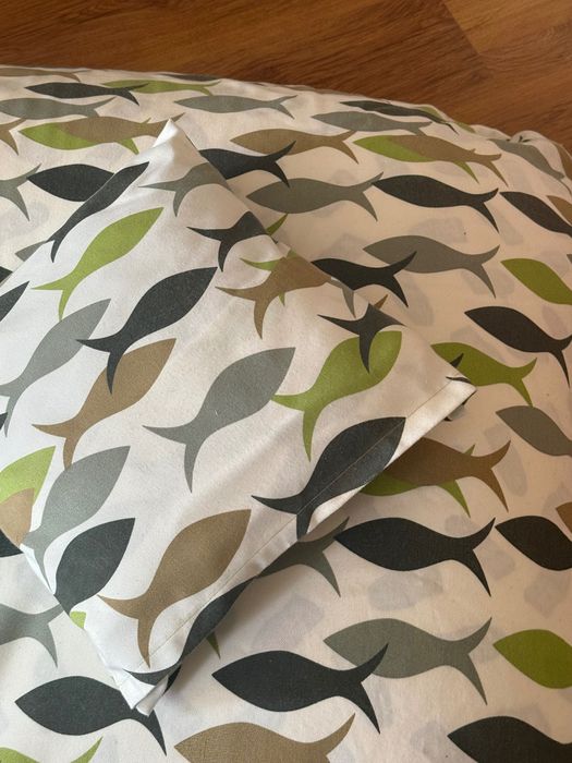 Пуф за сядане с калъф с рибки + декоративна възглавница