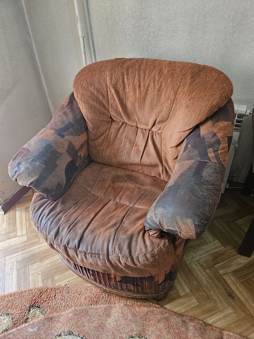 Диван с креслом комплект