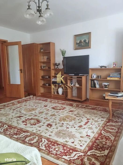 Apartament de inchiriat cu 3 camere - Calea Calarasilor (Universitatea