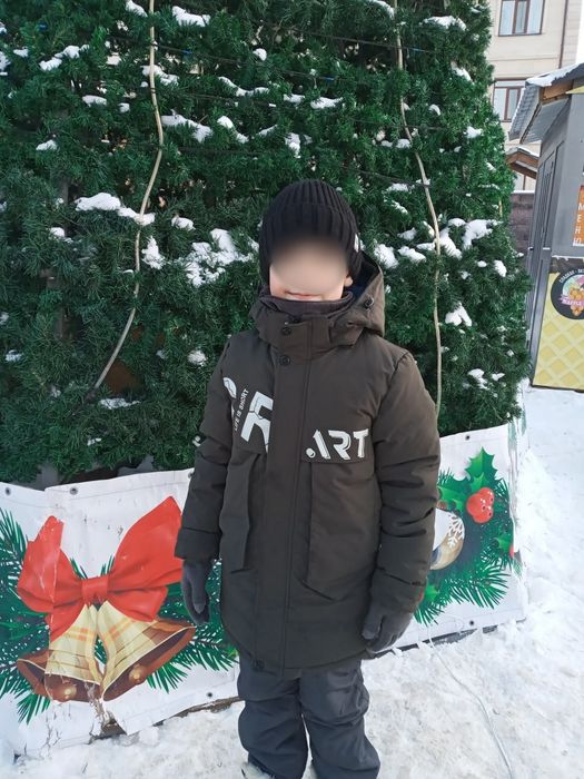 Продам куртку зимнюю для мальчика