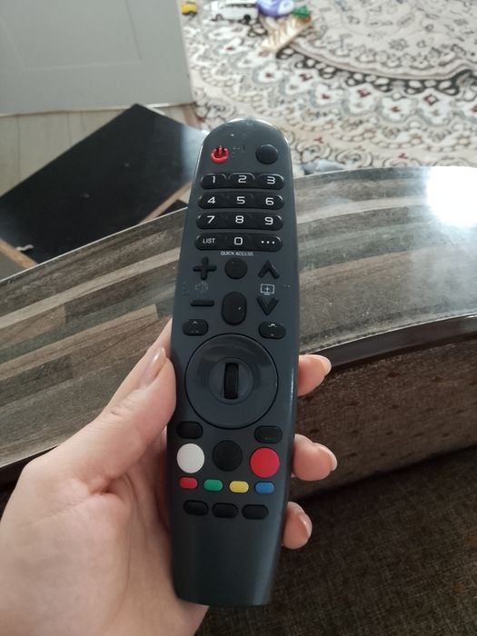 Продаю смарт телевизор