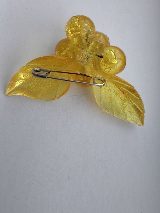 Брошь люцит, СССР, антиквариат