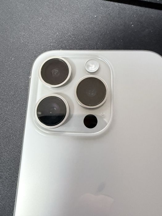 Iphone 15pro 128гб акб 87%