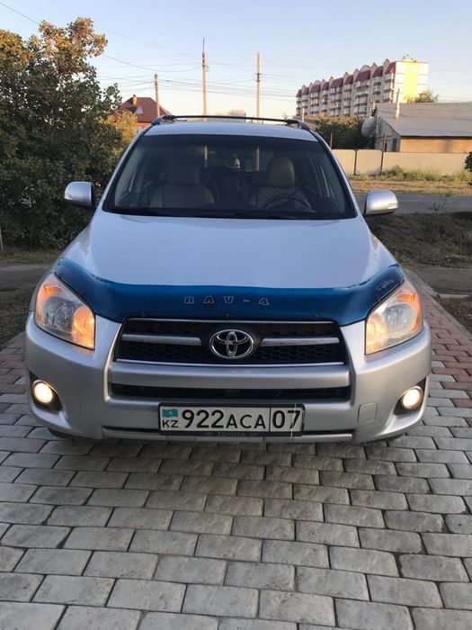 Rav4 3 поколение 2011 год