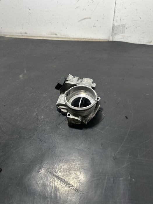 Clapeta acceleratie Volkswagen vw Jetta 1.9 TDI BXE BLS BKC 03G128063C