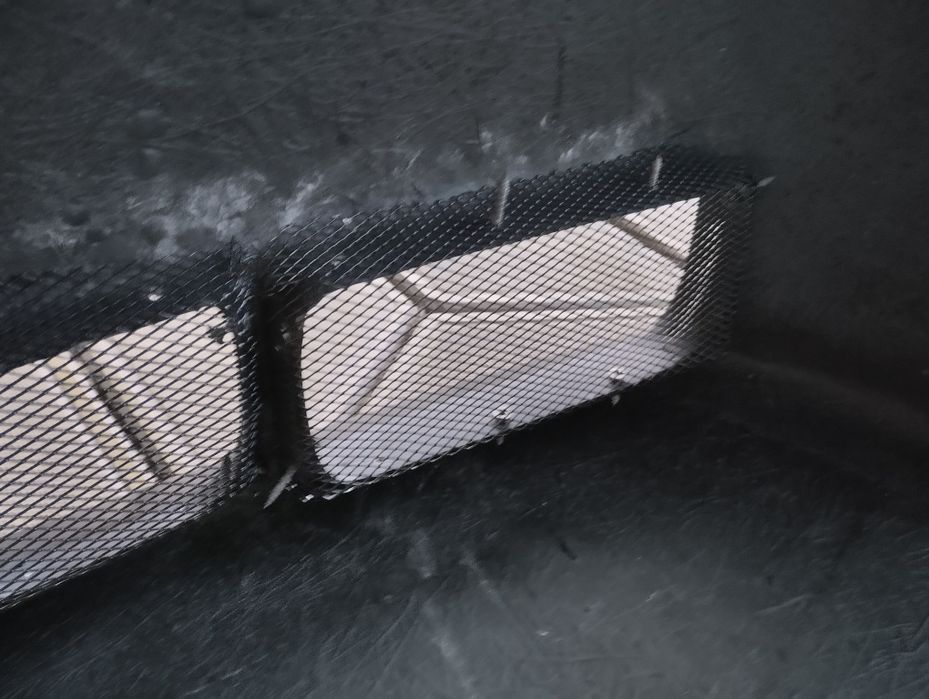 Бампер на БМВ е36 из оптоволокна