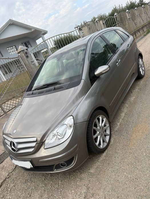 MERCEDES-BENZ B-Class