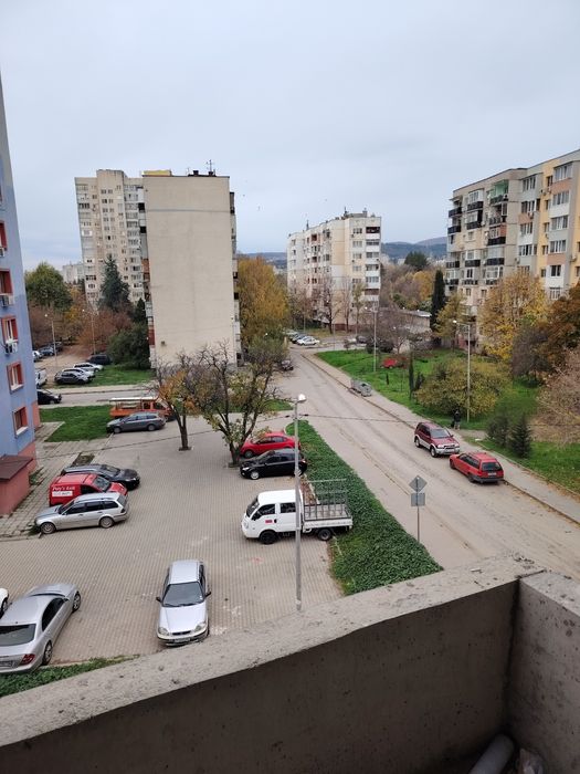 Двустаен апартамент