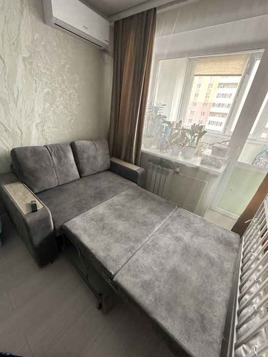 Продам диван срочно