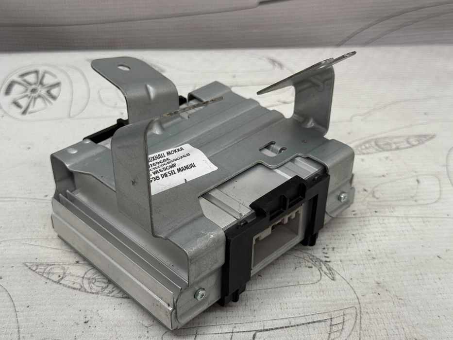 Invertor 150W 230V / Modul alimentare Opel Mokka B16DTH 100kW COD: 42393207 2016 / [2012-2016] / (5F3)