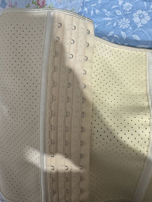 Корсет для коррекции фигур