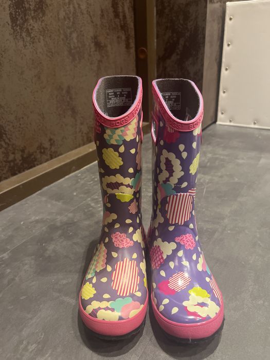 Сапожки резиновые бренда Bogs размер 33
