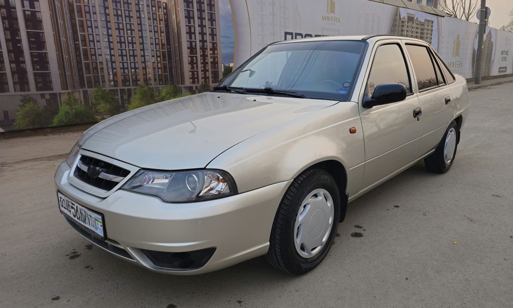 Зеленый ЭКОстикер Nexia 2 DOHC (109 л.с.) - 2009