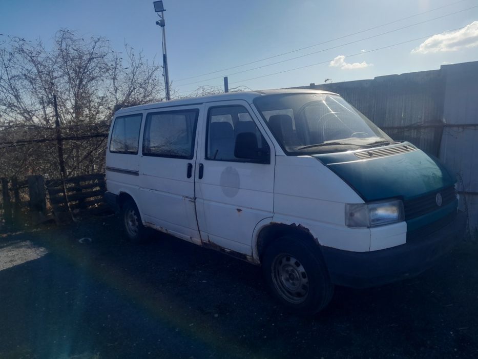 Продавам фолксфаген транспортер на части