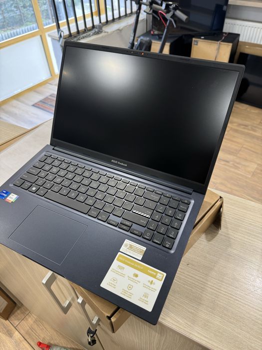 ASUS 15.6" Vivobook 15 X1504V FHD intel i7-1355U 16GB DDR4 1TB SSD