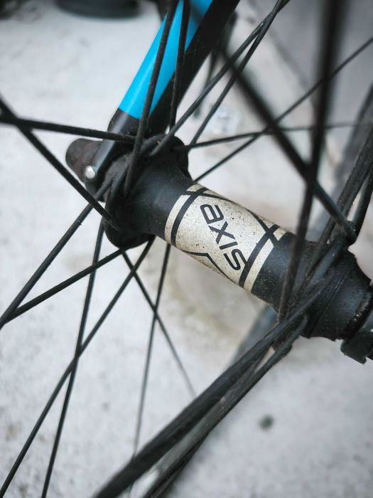 Bicicleta Cube Cross Road