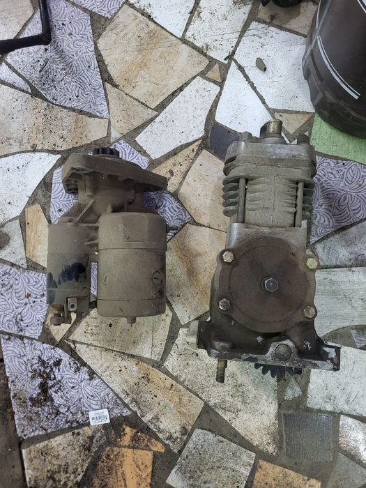 Продам запчасти от двигателя д245