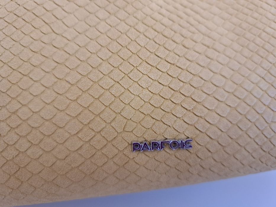 Дамска чанта PARFOIS -Нова