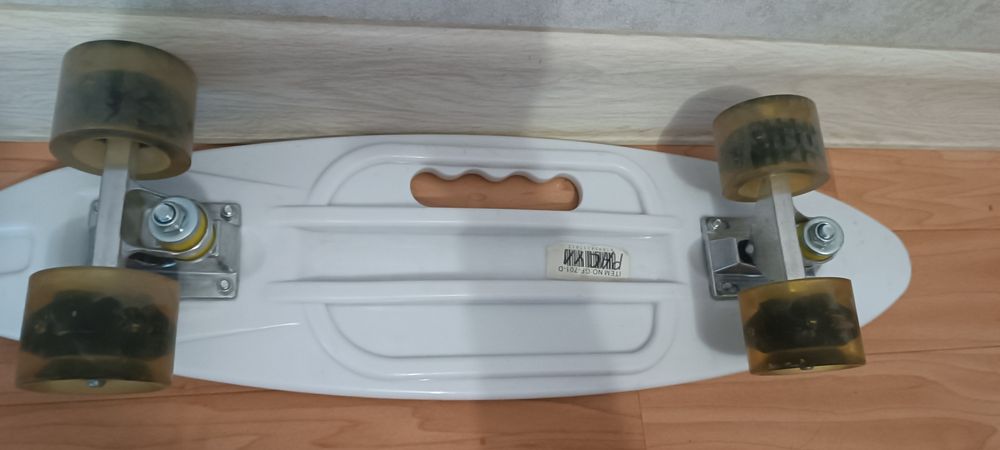 Продам скейтборд