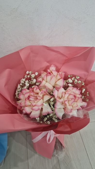 Свежие букеты цветов