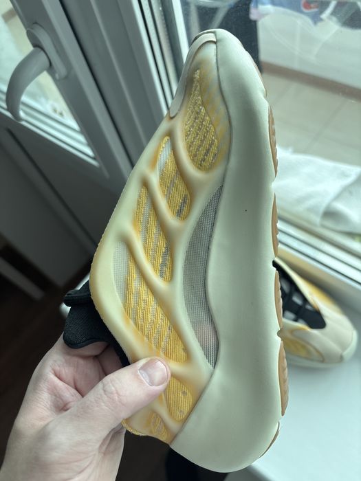 Кроссовки Adidas Yeezy