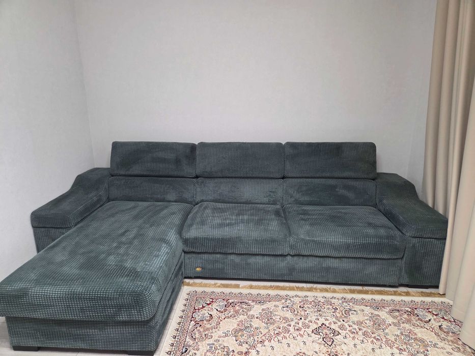 Продам угловой диван