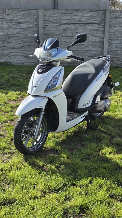 Vând Kymco 300gti 2018