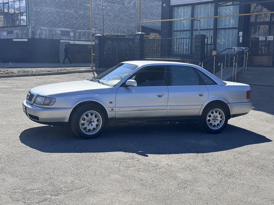 Продам ауди а6 в хорошем состоянии