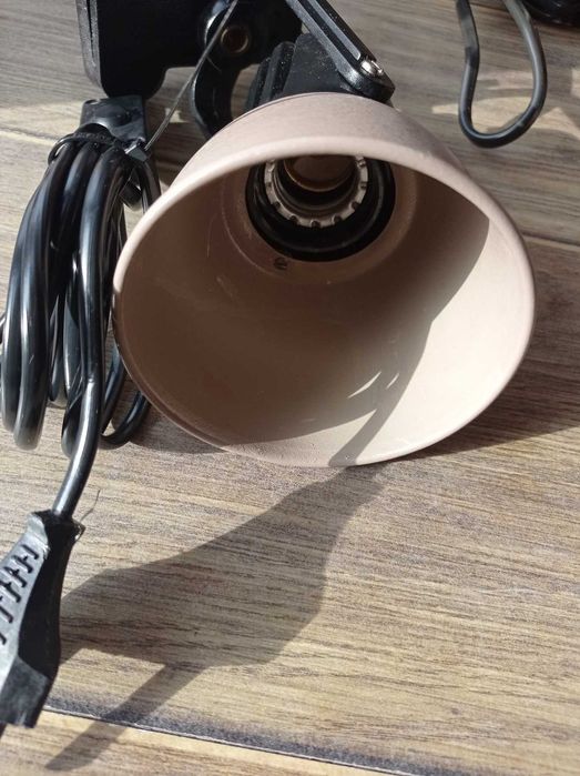 3бр. Спот Лампа Лукс от Соца