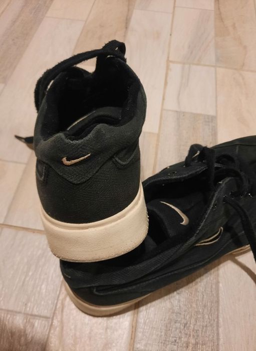 Adidasi Nike nr 41