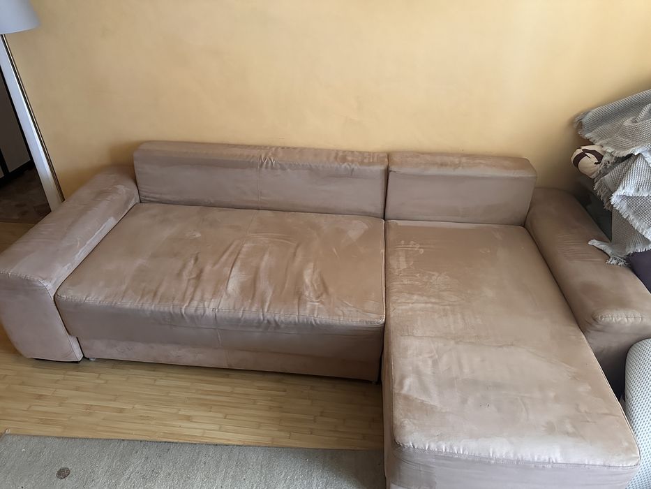 Canapea extensibila cu spatiu depozitare