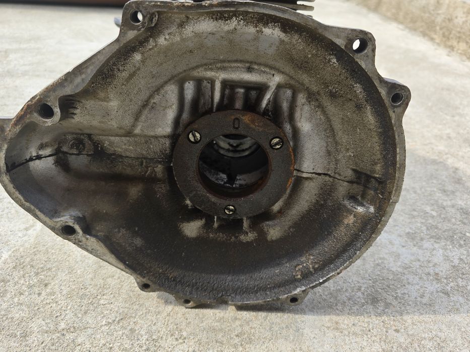 Diferite piese de trabant