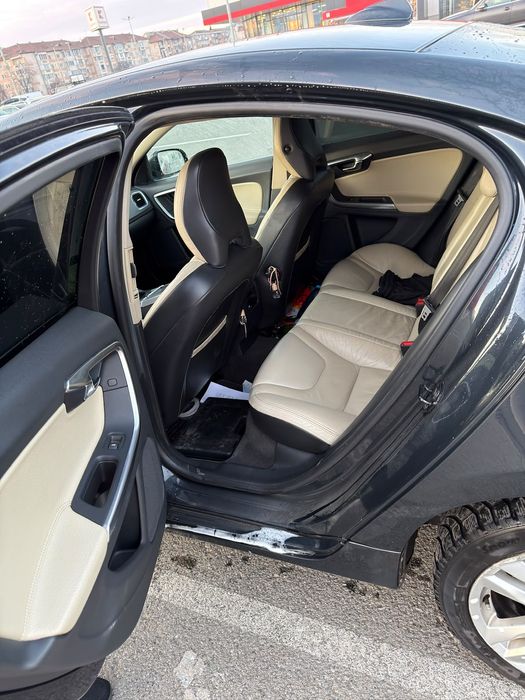 Volvo S60 D3 5cilindri