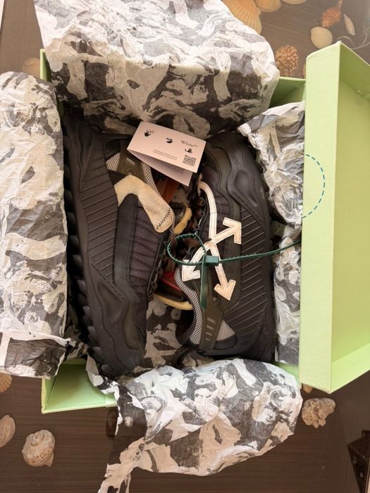 Vând Off white odsy 1000