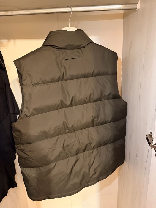 Vesta banana republic