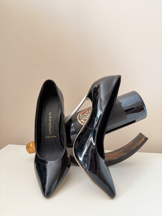 Обувки с висок ток Casadei