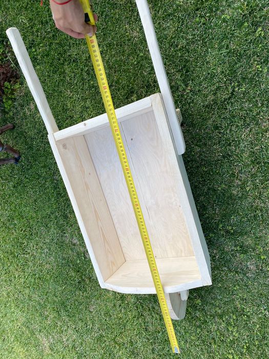 Дървени Кашпи за цветя