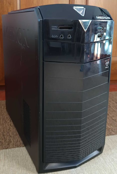 Calculator Unitate PC Gaming Medion I7 4770 SSD Ram 16Gb GTX 950