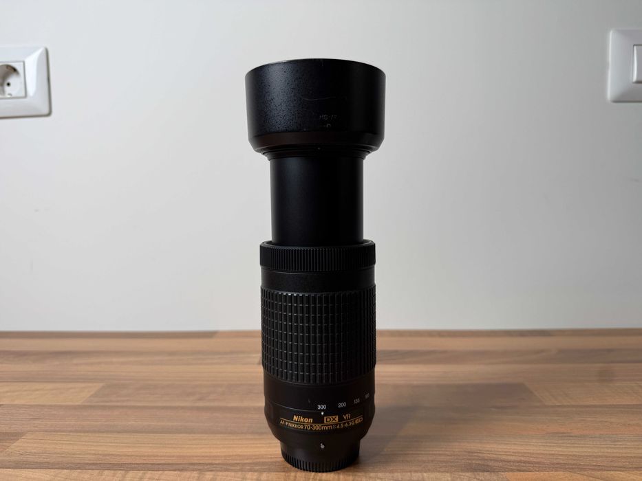 Teleobiectiv Nikon AF-P 70-300mm f/4.5-6.3G ED VR – Performanță cu un Mic Compromis