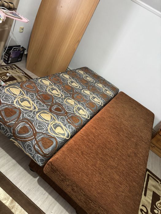 Canapea extensibila in stare excelenta