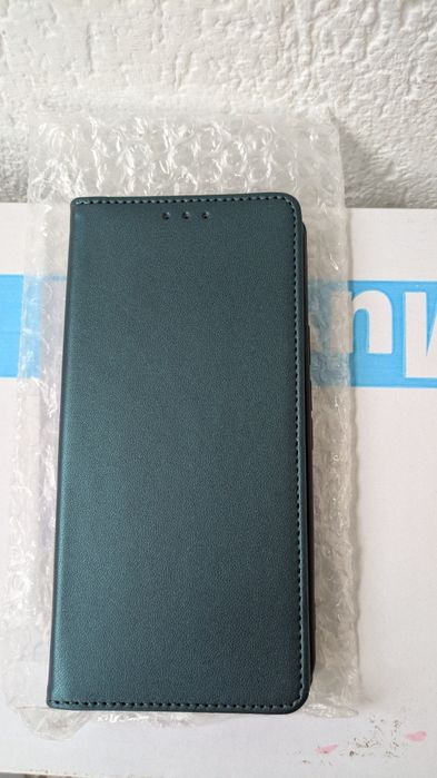 Vând husa telefon Pixel 9 pro Xl noua, verde inchis