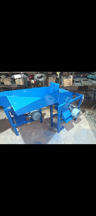 Moara cu motor de 4.8kw la 220 v pentru macinat cereale