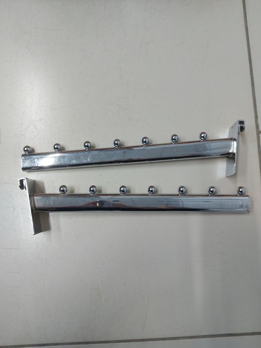 Продам кронштейны на сетку