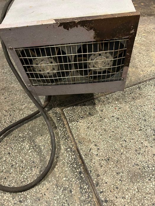 Калорифер. Трифазен. 7 реотана. 2 вентилатора