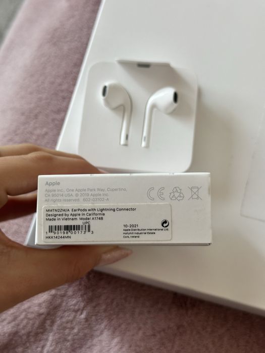 Оригинални Apple Lightning слушалки