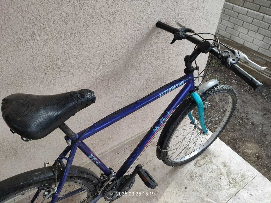 Bicicleta MGI Alternative 26 inch marime medie 48 cm 18 viteze roti