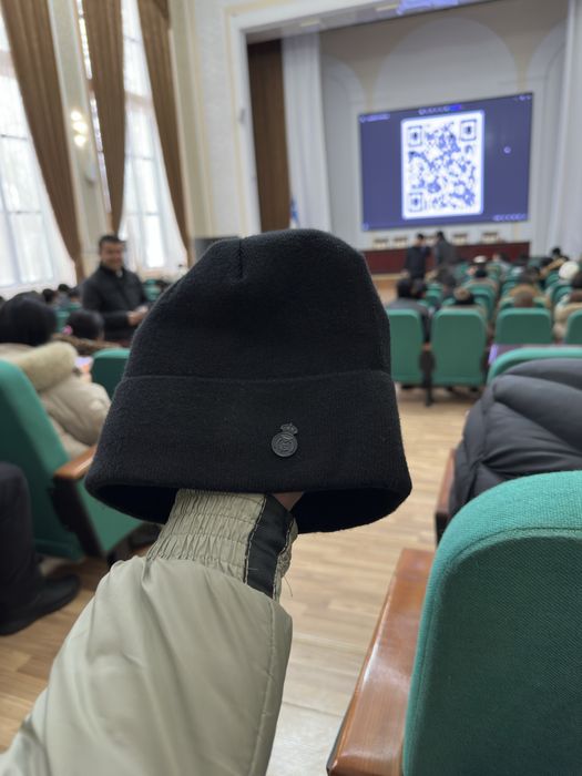 Bosh kiyim tekin beramn