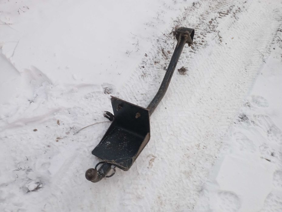 Фаркоп на автомобиль