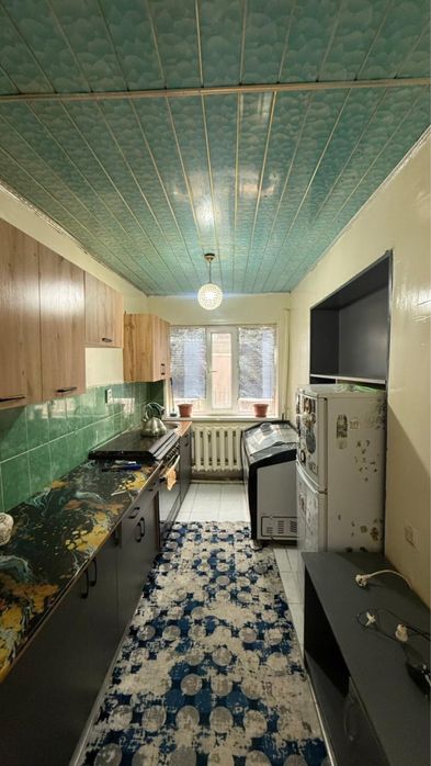 Орталық аймақтан 5 бөлмелі жер үй сатылады