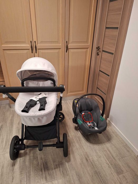 Vand Carucior Cybex Eos Basic 3 in 1